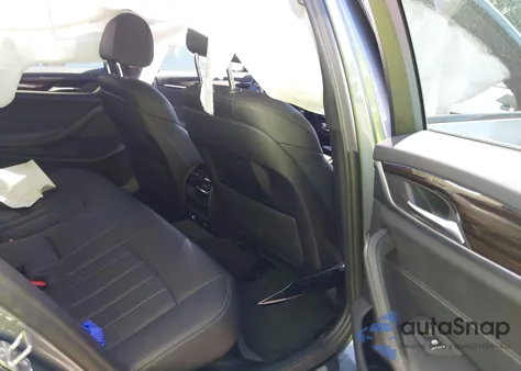 2022 BMW 530 I xDrive из США, поврежденный, VIN WBA13BJ08NWX56540